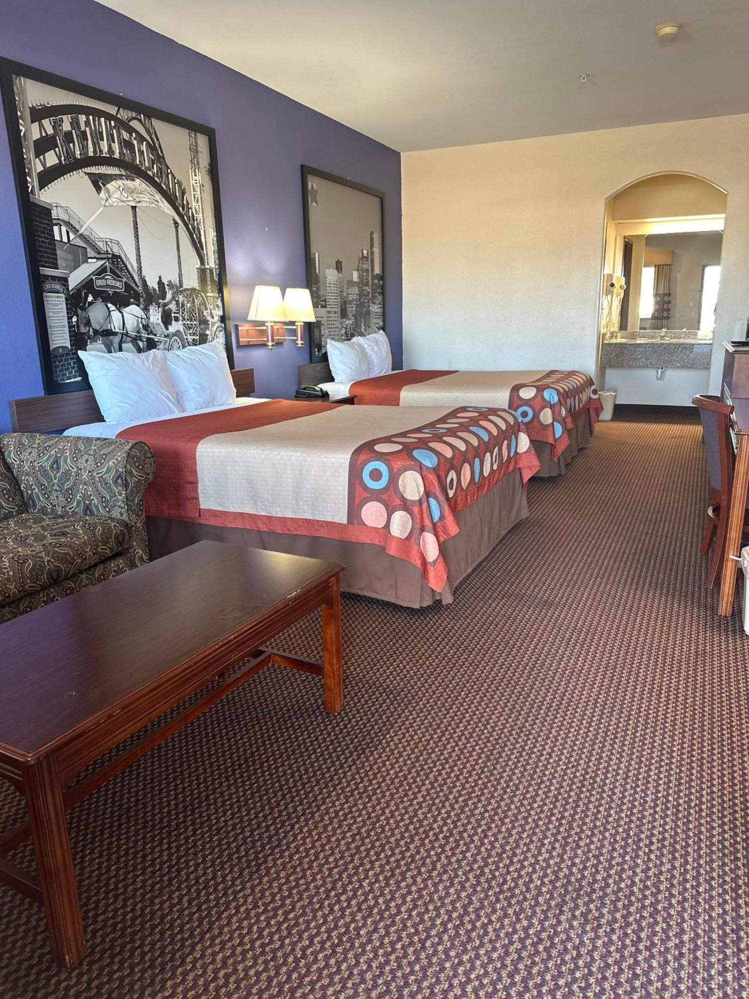 Belleza Inn & Suites Humble / Fm 1960 מראה חיצוני תמונה